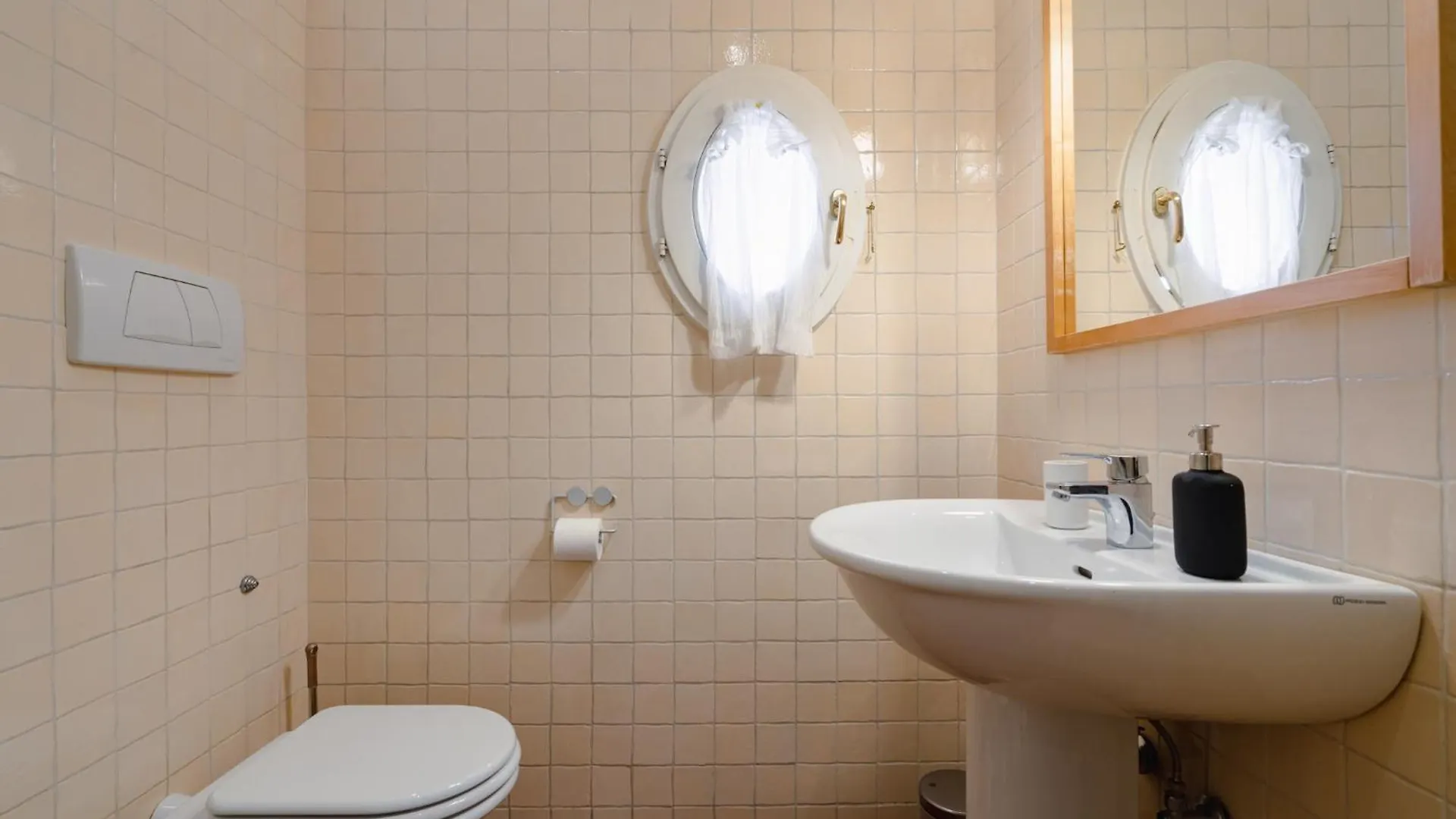 Casa San Felice In The Heart Of Old Town Apartment Bologna